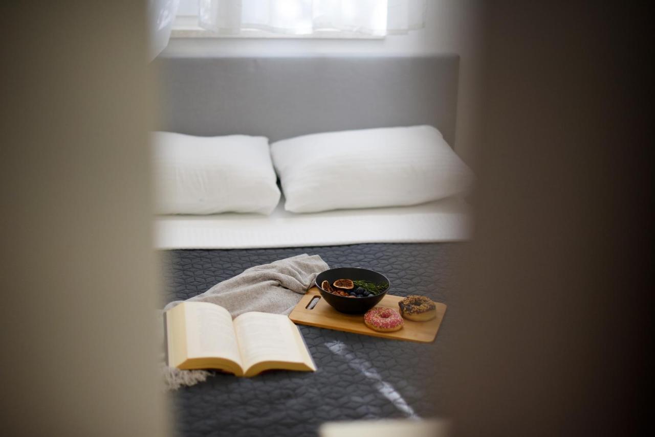 L&R Luxury Apartment- Free Parking Zara Esterno foto