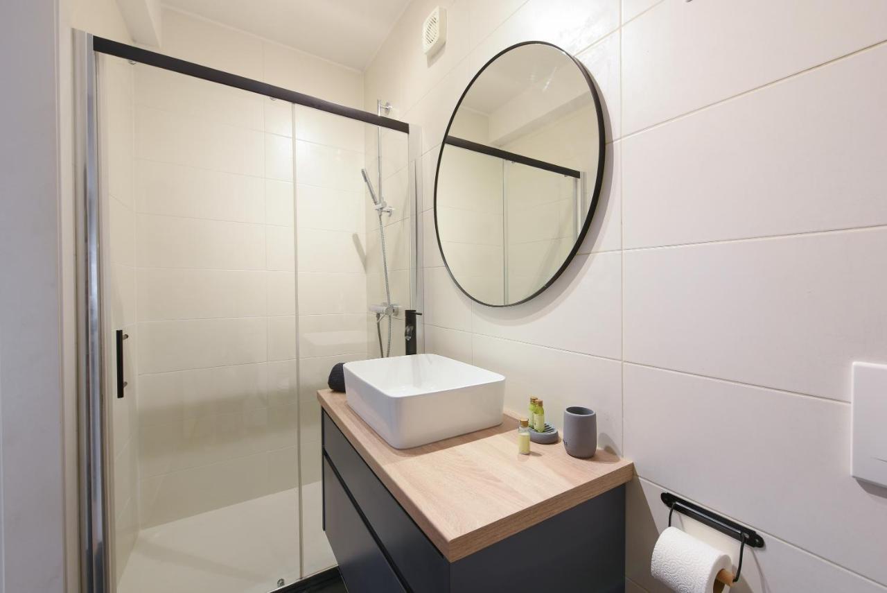 L&R Luxury Apartment- Free Parking Zara Esterno foto