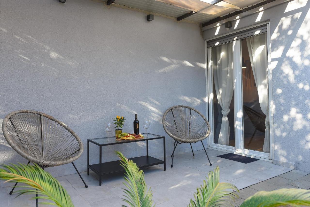 L&R Luxury Apartment- Free Parking Zara Esterno foto