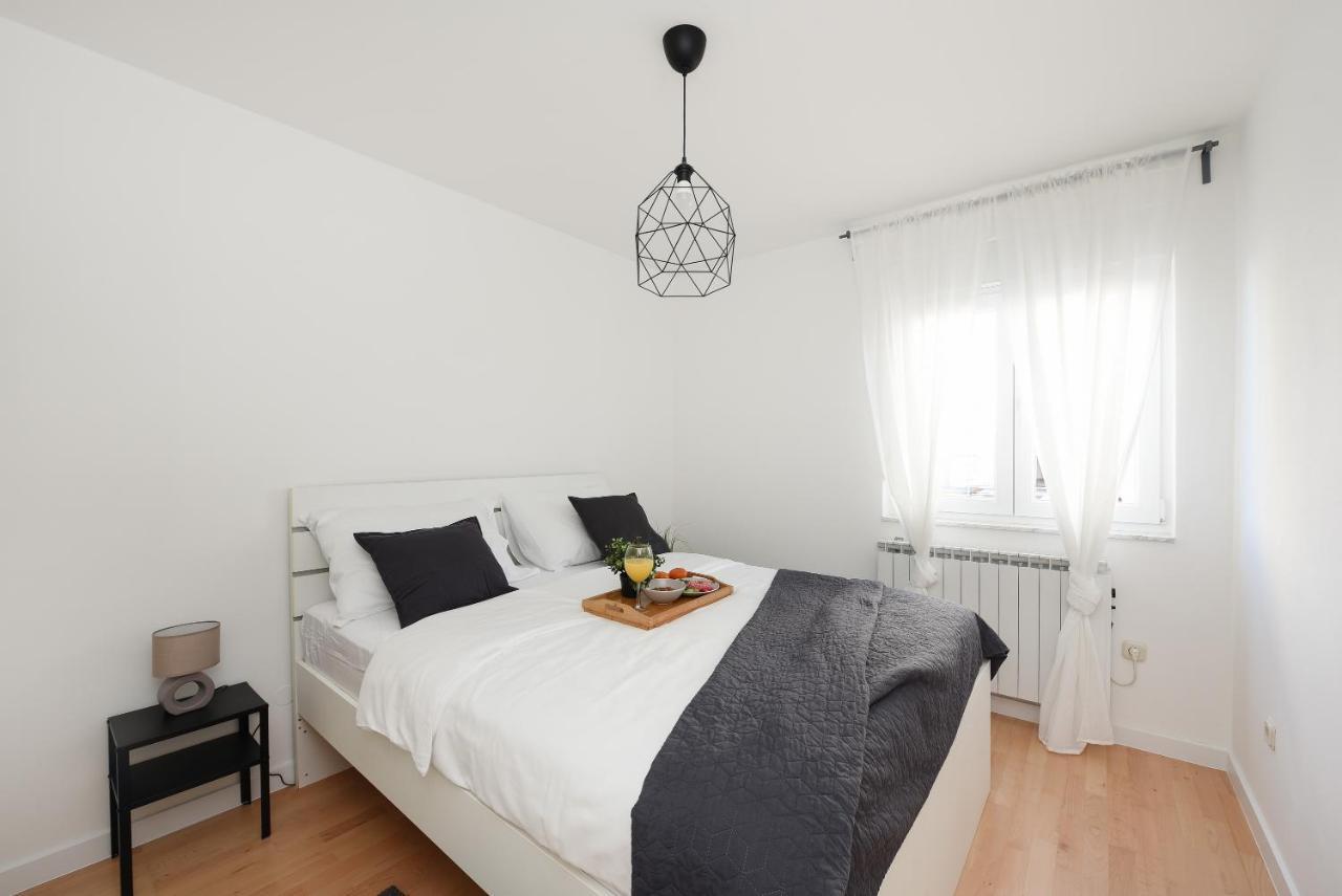 L&R Luxury Apartment- Free Parking Zara Esterno foto